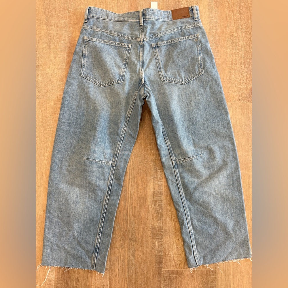 Madewell women’s  Relaxed Light Blue Jeans - Picture 6 of 7